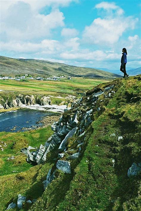 How to Road Trip Ireland's Wild Atlantic Way (Map + Itinerary)