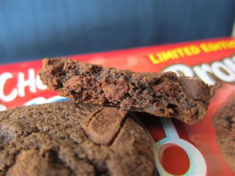 Review: Brownie Chewy Chips Ahoy Cookies