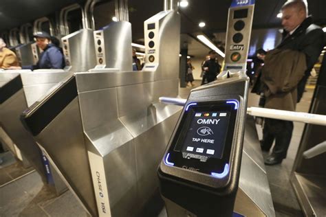 OMNY: New fare payment system now at major transit hub - silive.com