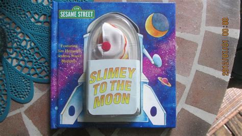 VTG Muppets Sesame Street Slimey to the Moon Book & Puppet Astronaut ...