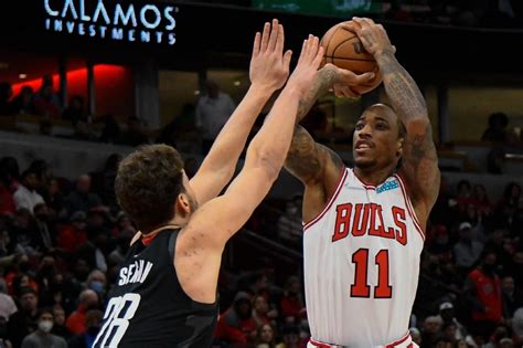 NBA: DeMar DeRozan, Bulls roll past Rockets – Filipino News