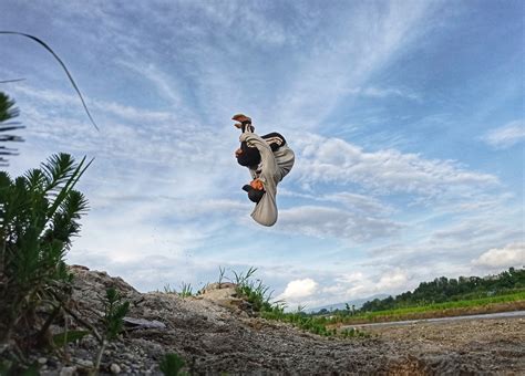 How athletes are making parkour cool, even though they are struggling