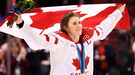 Hayley Wickenheiser - Team Canada - Official Olympic Team Website