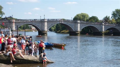 Richmond Bridge - Bridge - visitlondon.com