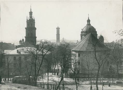 Poland in the Interbellum (1918-39) - Page 36 - SkyscraperCity | Classic architecture, Lviv, Taj ...