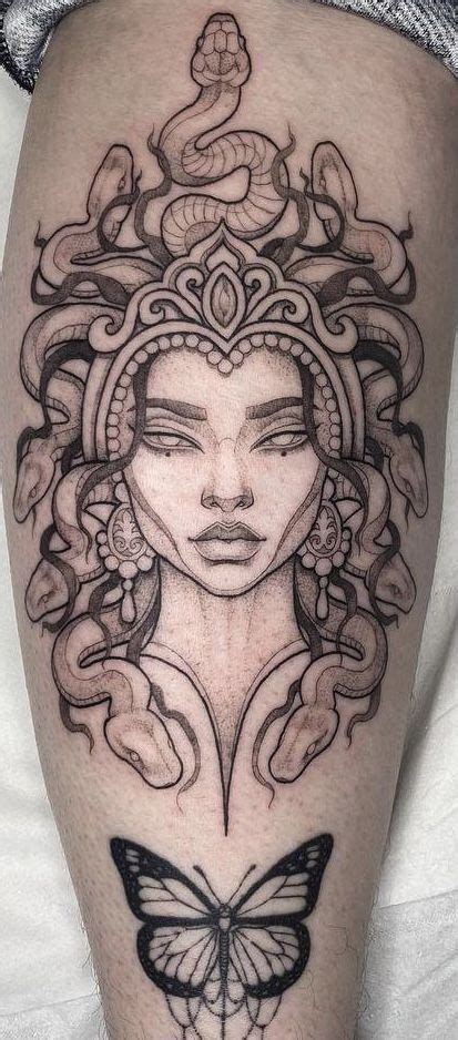 Pin by Lara Aydemir on Tattoos | Medusa tattoo design, Medusa tattoo, Neck tattoos women