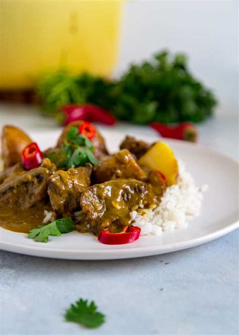 Easy Beef Curry Recipe With Coconut Milk - Beef Poster