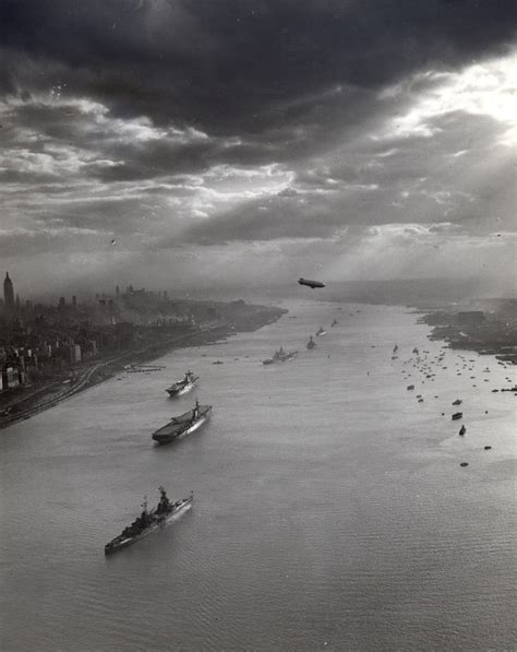 File:Navy Day 1945 ships Hudson River NY.jpg - Wikipedia