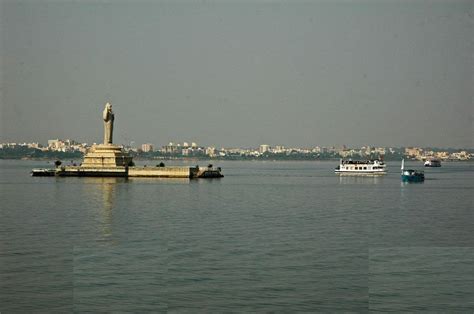 Beautiful Hyderabad City: Hussain Sagar Lake