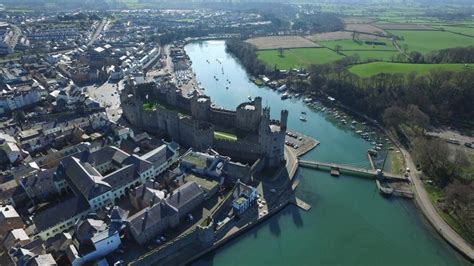 Caernarfon Harbour Trust – 53°08’N 004°16’W Caernarfon Harbour Trust is committed to providing ...