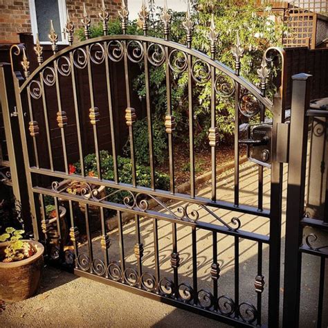 Scroll And Bar Decorated Entrance Single Wrought Iron Gate custom ironwork