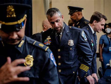 Congressional Gold Medal is awarded to Capitol Police and others who ...