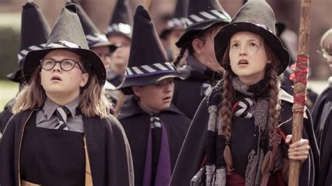 วันที่วางจำหน่าย The Worst Witch Season 5 นักแสดง | New Season Air จะออกเมื่อไหร่? - ข่าว