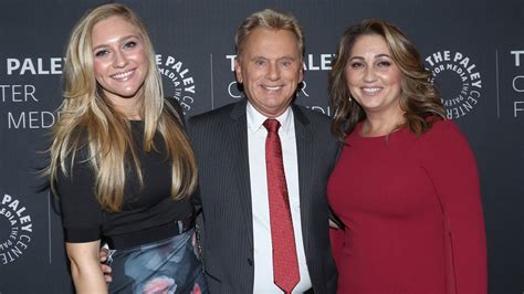 Pat Sajak’s Daughter Turns Letters on ‘Wheel of Fortune’ – NBC New York