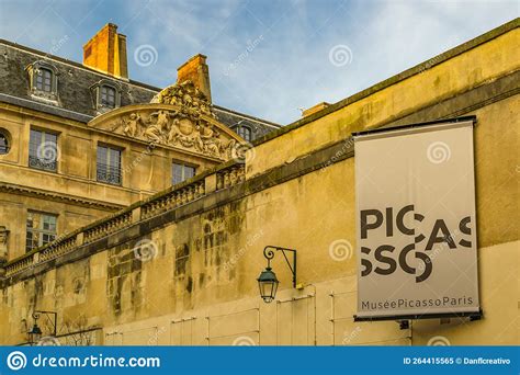 Picasso Museum Exterior Building Editorial Image - Image of museum ...