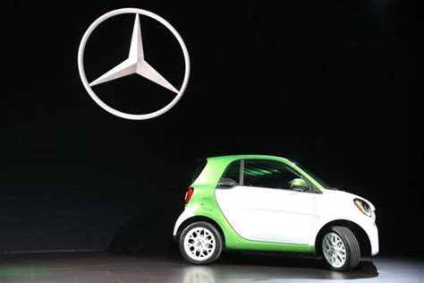 Daimler's Smart Cars Are Going All-Electric in U.S. Market - NBC News