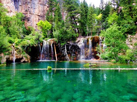 Hanging Lake, Colorado [OC] [2640x1980] : EarthPorn