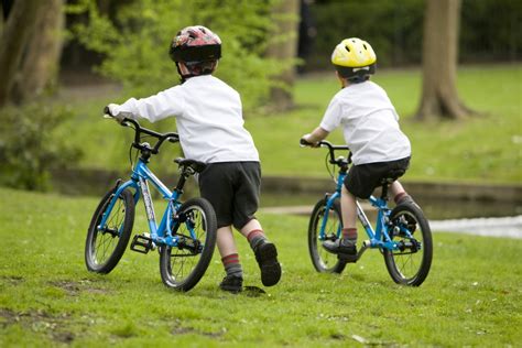 How your child can learn to ride a bike in 45-minutes | Cycling Weekly