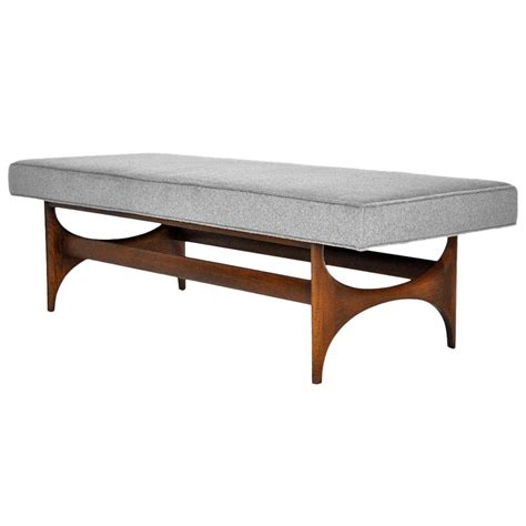 Mid-Century Modern Walnut Bench at 1stdibs