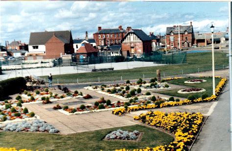 Sutton-on-Sea Beach - Photo "Sutton on sea 1980s" :: British Beaches