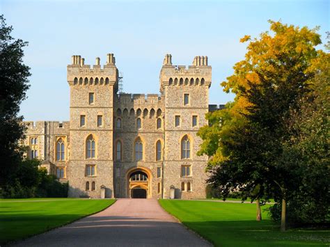 An Inside Look at Prince Harry and Meghan Markle’s Royal Wedding Venue, Windsor Castle