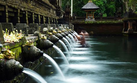 Tirta Empul Tampak Siring - Bali Holy Spring Water Temple