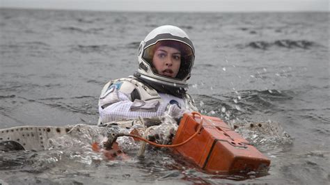 'Interstellar' Review: Christopher Nolan’s Film Starring Matthew McConaughey and Anne Hathaway ...