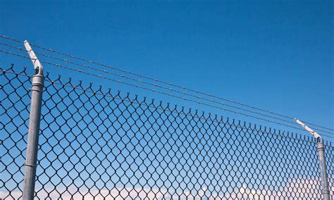 chain-link-wire-fence-with-barbed-wire - Master-Link Supply