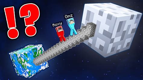 Omz and Roxy Travelled to MOON in Minecraft! - Parody Story(Roxy and Lily,Crystal) - YouTube