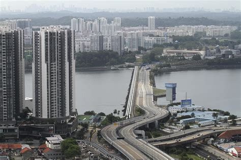 Malaysia, Singapore set to reopen borders to some travel | AP News