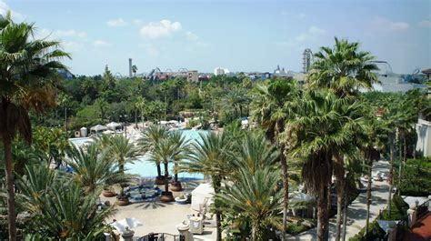 Hard Rock Hotel Orlando: Pool area