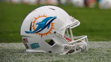 Download Miami Dolphins Football Helmet Wallpaper | Wallpapers.com