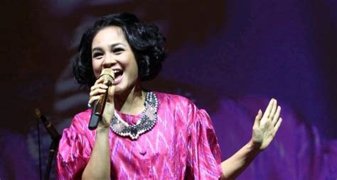 20 Musisi/Penyanyi Jazz Indonesia Terbaik Sepanjang Masa - MusikPopuler.com