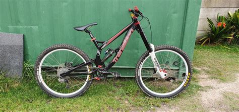 Transition tr250 | Downhill Bikes | Bike Hub