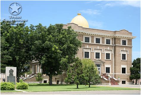 Hale County Courthouse - Plainview, Texas - Photograph Page 3