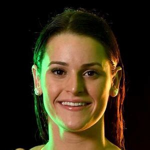 Kaylee McKeown - Age, Family, Bio | Famous Birthdays