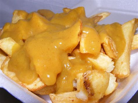 Chips with Curry Sauce | Food, Favorite recipes, Recipes