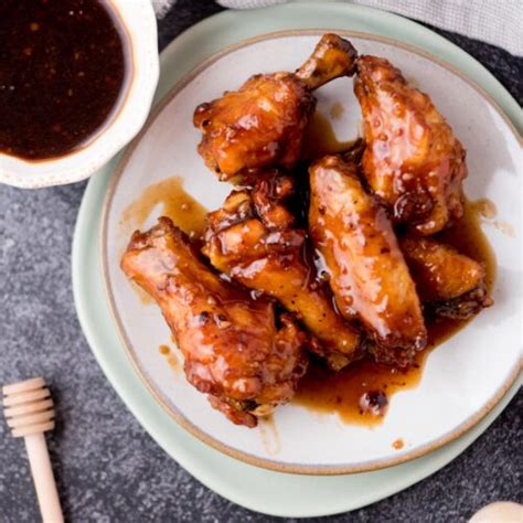 Honey Garlic Wings - Sweetly Splendid