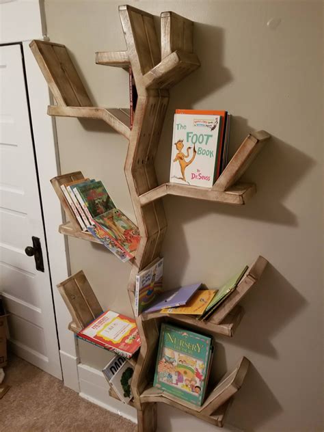 Wisdom Tree Bookshelf - Bookshelf Style