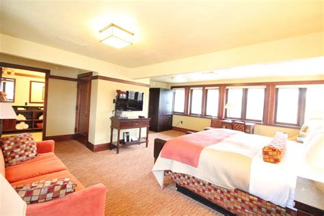 HISTORIC PARK INN HOTEL - Updated 2021 Prices & Reviews (Mason City, Iowa) - Tripadvisor