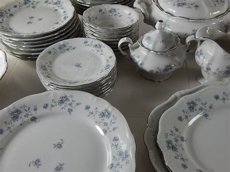 68-Piece Johann Haviland Bavaria China "Blue Garland" | EBTH