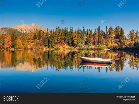 Boats Mountain Lake Image & Photo (Free Trial) | Bigstock