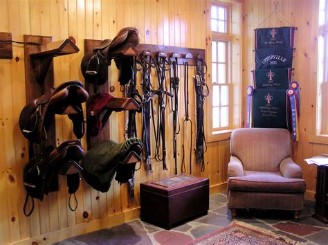 dream tack room | Tack room, Horse tack rooms, Tack room organization