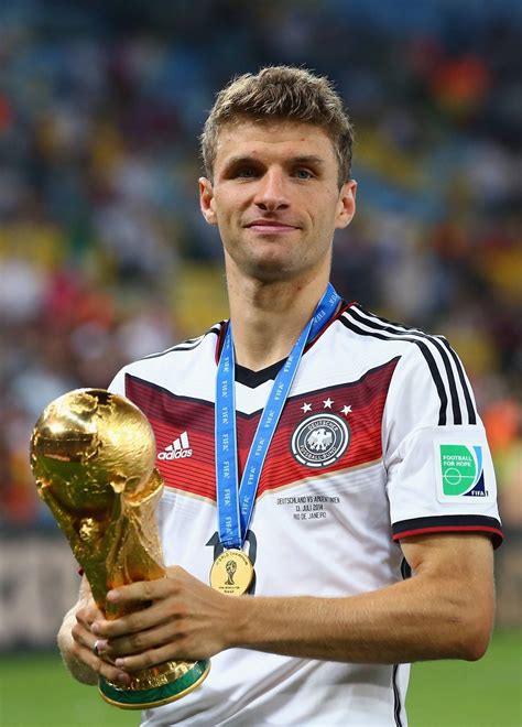 Thomas Müller, WM 2014 | Bayern munich, Gambar sepak bola, Munich