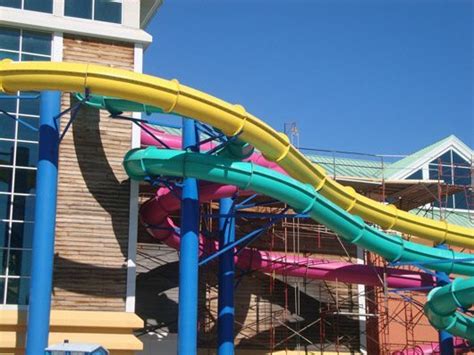 Castaway Bay Indoor Waterpark Resort & Spa Review and Coupon Code