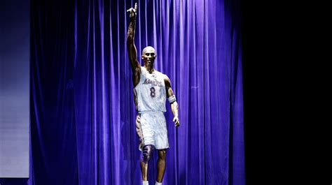 Los Angeles Lakers unveil first of 3 Kobe Bryant statues in emotional ...