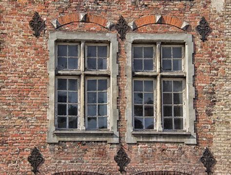 Premium Photo | Medieval building in brugge