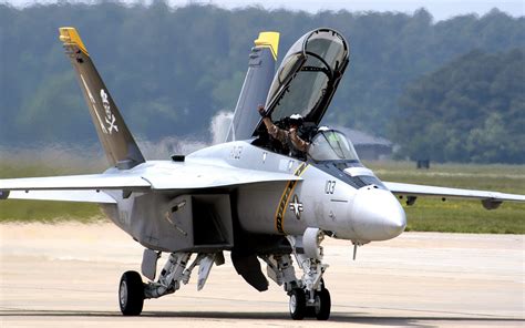 🔥 [80+] F 18 Super Hornet Wallpapers | WallpaperSafari