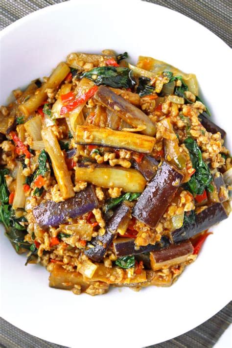 Thai Eggplant Stir-fry (with Nam Prik Pao, Pork & Basil) - That Spicy Chick