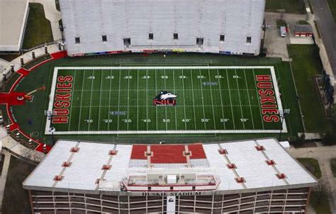 Huskie_Stadium – IllinoisHighSchoolSports.com